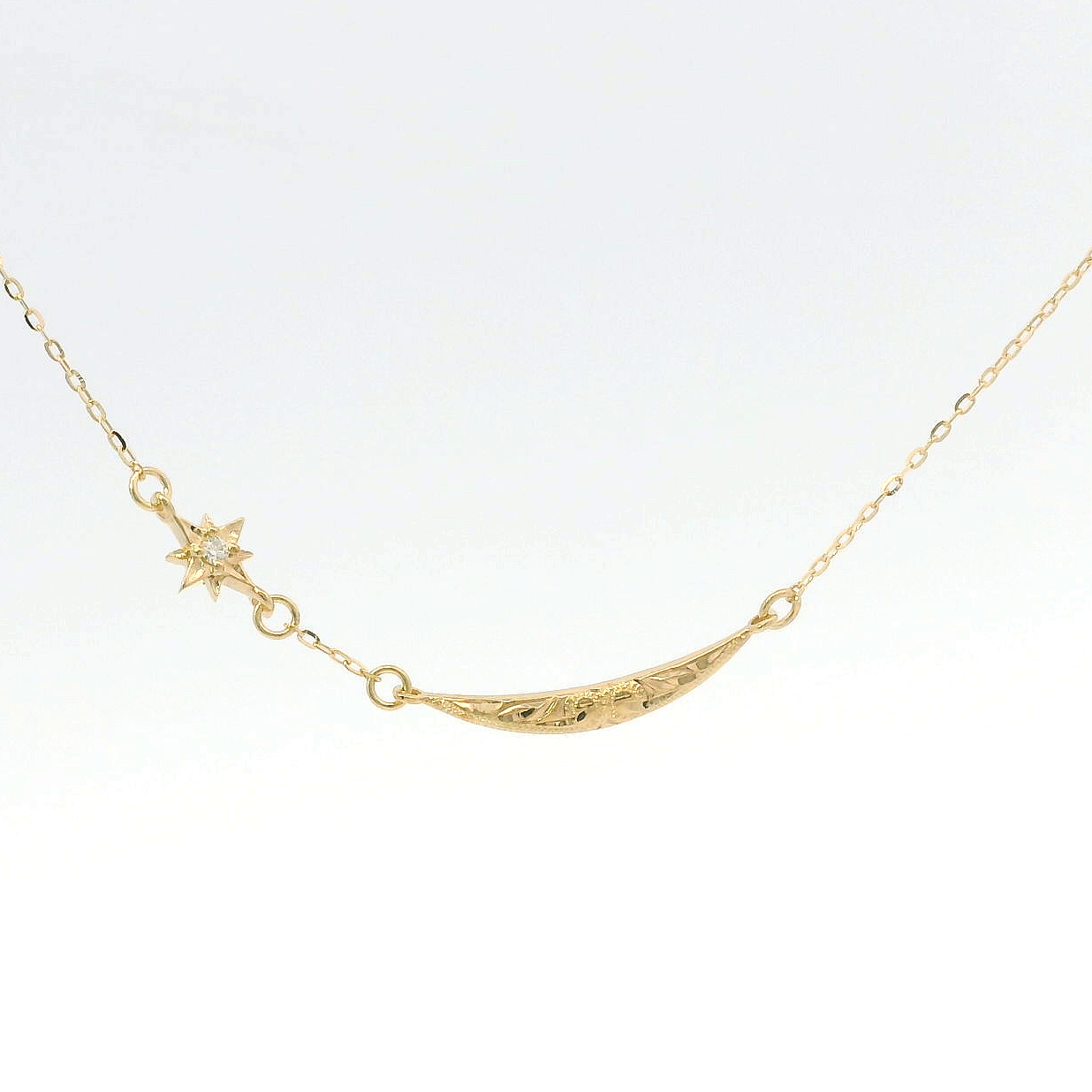 ハワイアンジュエリー〔K18YG/ダイヤモンド〕マカヒキネックレス